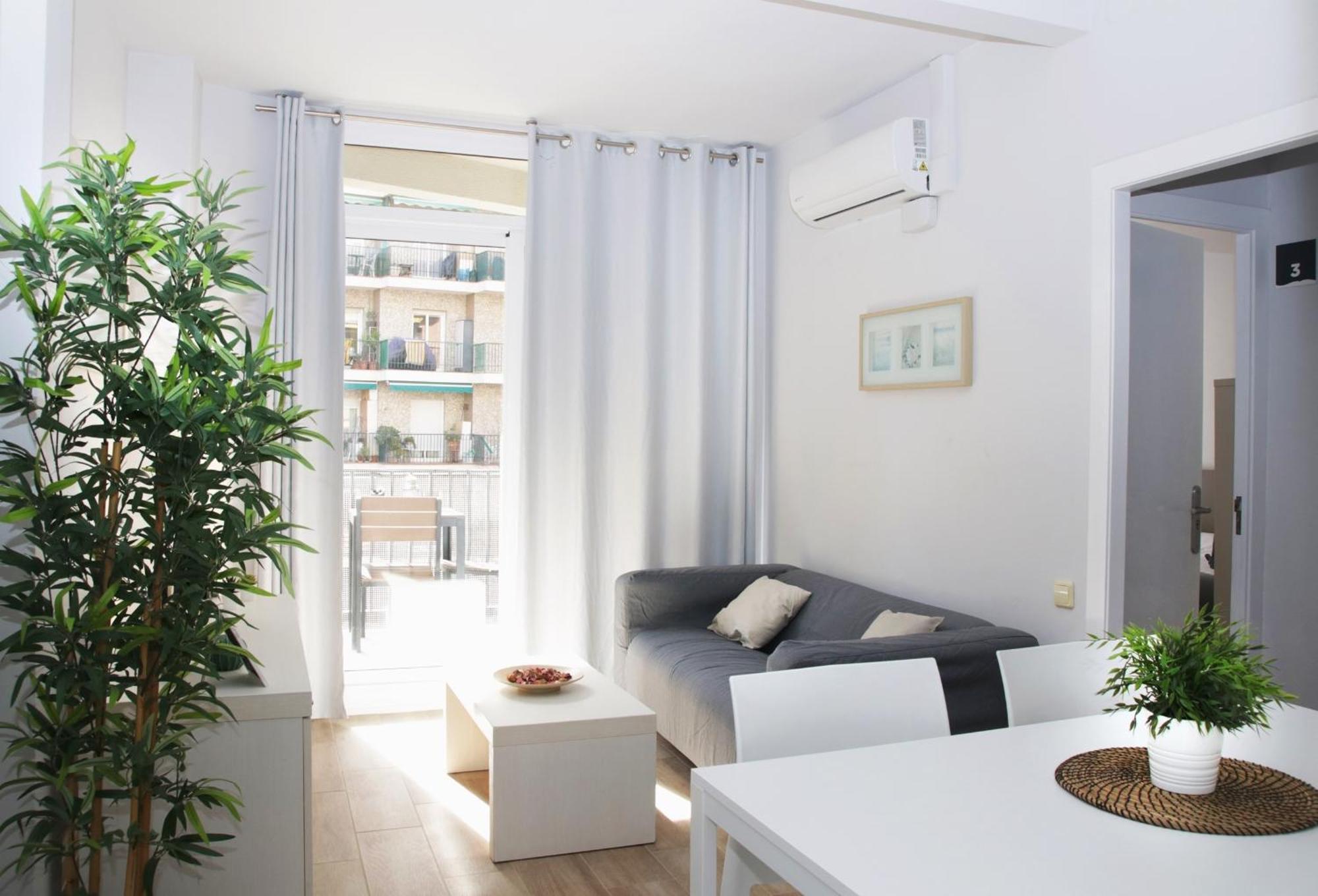 Sant Jordi Apartments Sagrada Familia Barcelona Exterior photo